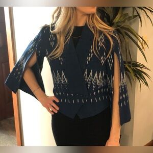 Beautiful Unique Tribal Pattern Blazer Open Sleeve Blue White